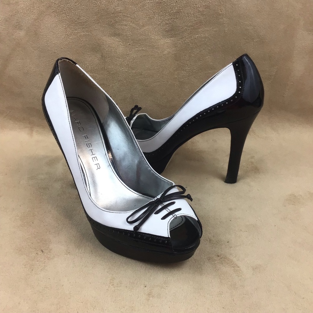 Marc Fisher Size 7 wing tip tuxedo open toe heel